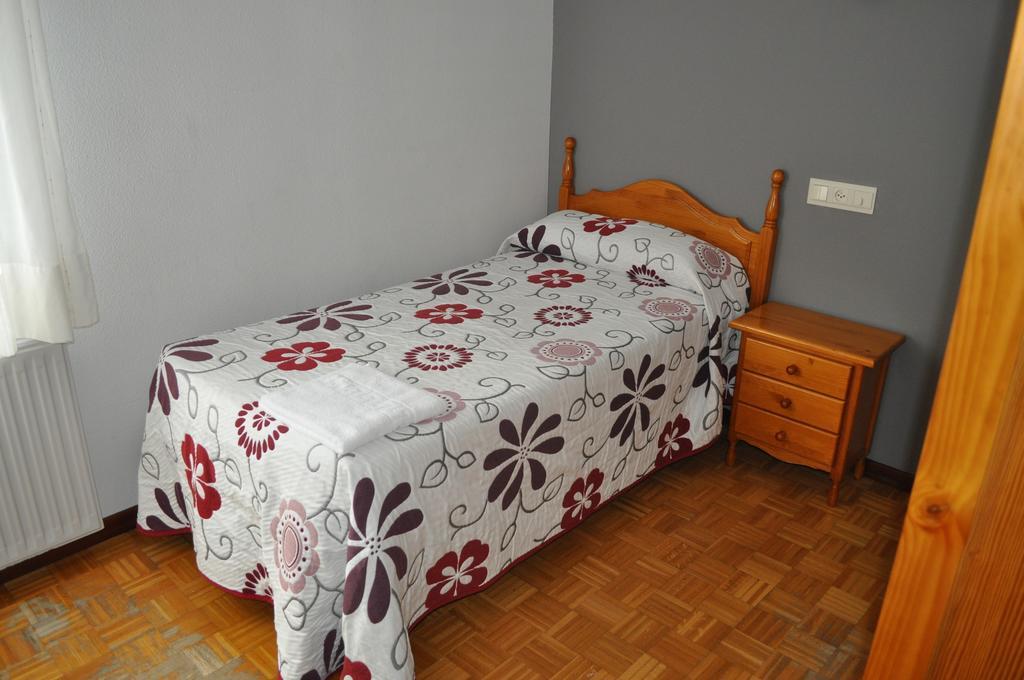 Hostal La Tablada Navaleno Kamer foto